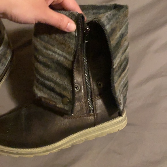 Muk Luks Boots - Picture 2 of 6